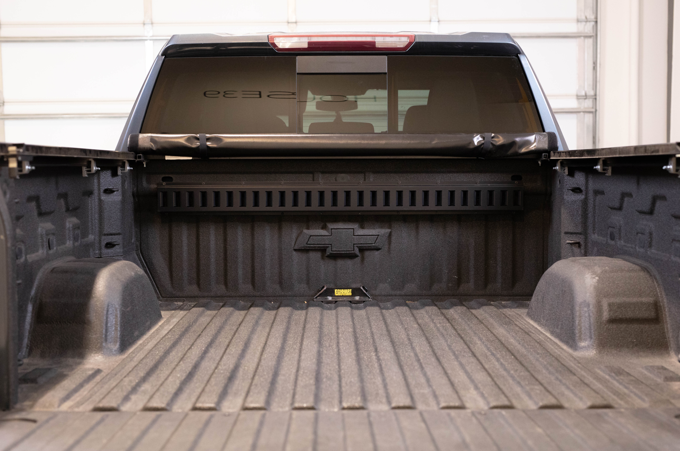 Z-TRAK™ – Custom-Fitted Mounting Rack for Truck Beds Questions & Answers