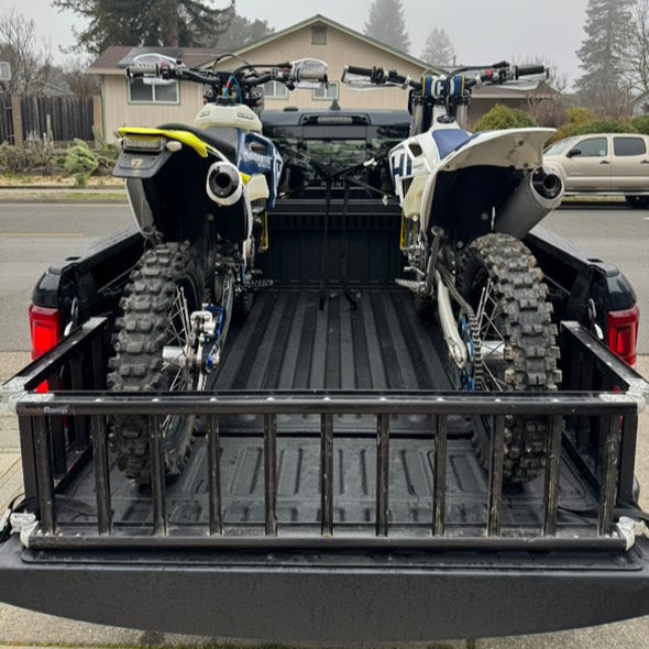 Are Z-TRAK™ mounting racks compatible with third-party e-track accessories?
