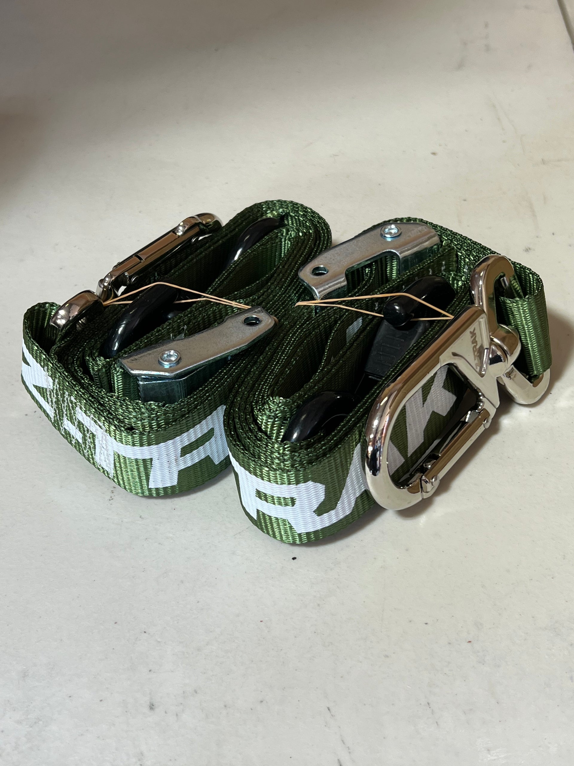 Soft Loop Tie-Down Straps With Swivel Hooks – Z-TRAK